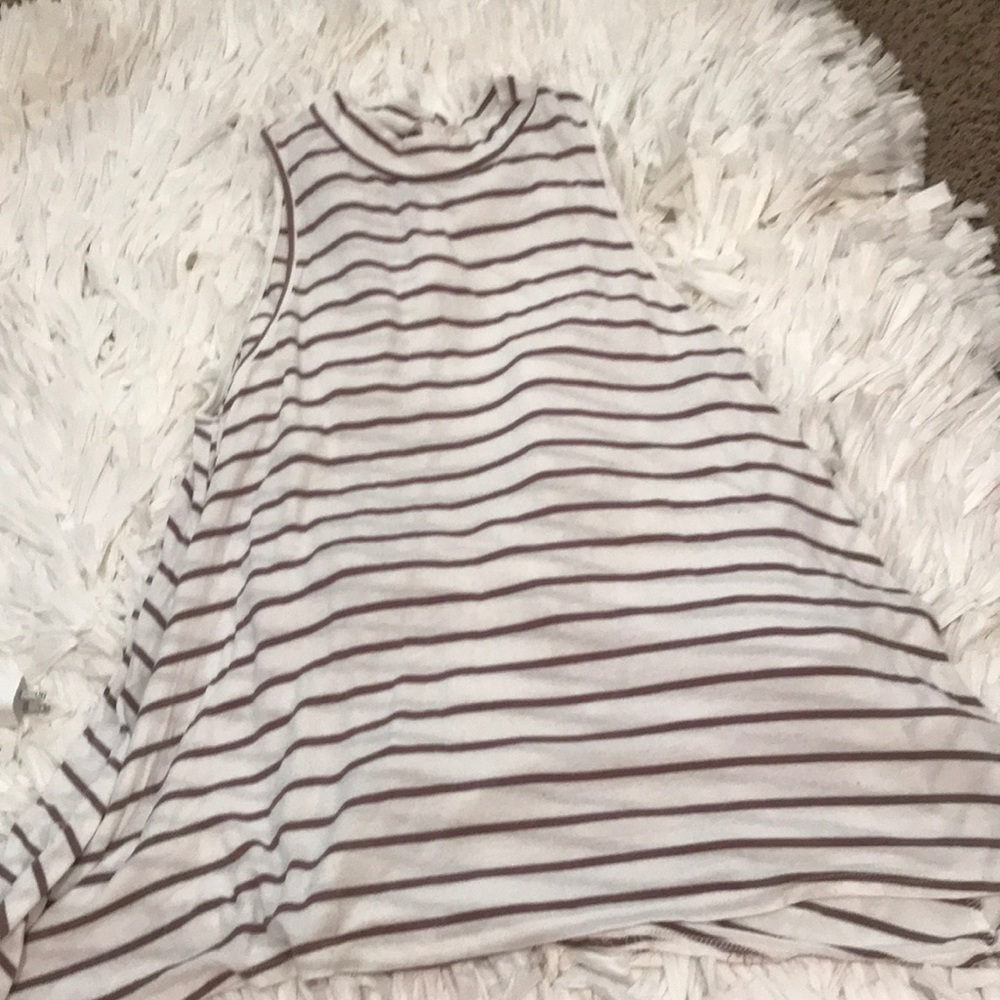 Sleeveless turtleneck tunic Shirt